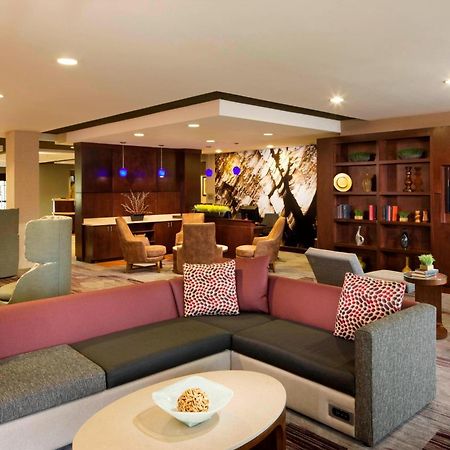 Courtyard By Marriott Jackson Hotell Exteriör bild