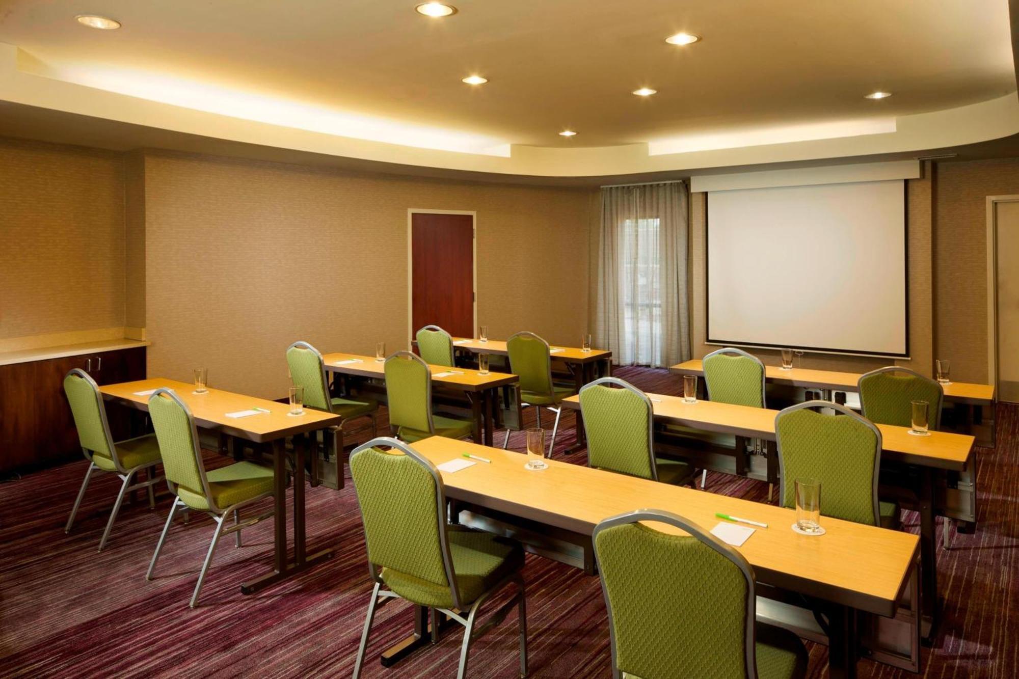 Courtyard By Marriott Jackson Hotell Exteriör bild